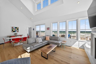 Perched directly on the dunes of East Sandwich with the - photo 11