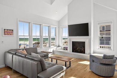Perched directly on the dunes of East Sandwich with the - photo 13