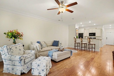 Welcome to this beautifully maintained second-floor - photo 4