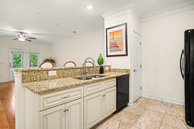 Welcome to this beautifully maintained second-floor - photo 8