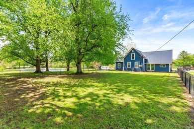 Peaceful country living meets modern updates on nearly 4 - photo 7