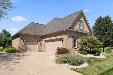 Welcome to this stunning 5-bedroom, 4.5-bathroom home located in - photo 6