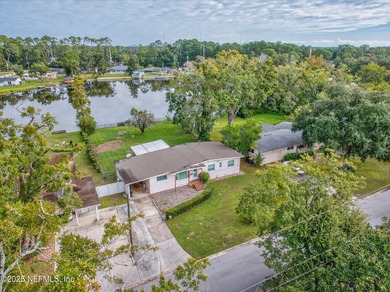 Lake Home For Sale in Jacksonville, Florida