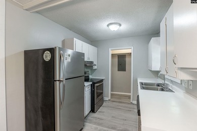 Affordable, one-level ranch in New Friarsgate, zoned for - photo 12