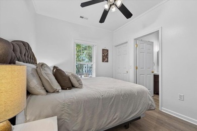 Welcome to this beautifully updated 3 bed/3-full-bath Charleston - photo 15
