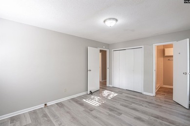 Affordable, one-level ranch in New Friarsgate, zoned for - photo 16