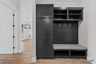 Positioned as one of the best values in its class. This - photo 30