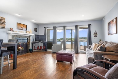 Amazing views of beautiful Lake Hamilton and mountains from this - photo 5