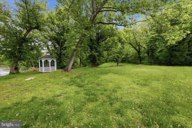 Tucked into a peaceful, cabin-style setting near the Shenandoah - photo 50