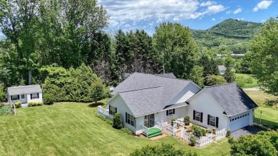 Lake Home For Sale in Hiawassee, Georgia