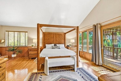 Elegance and Beauty abound in this spacious, private, and - photo 20