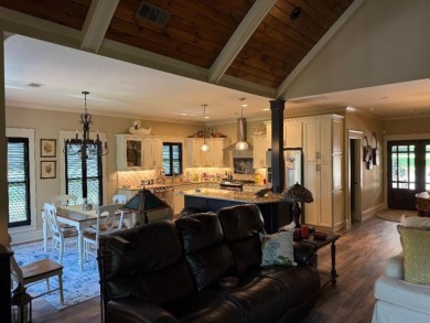 The Lake House!! - photo 10
