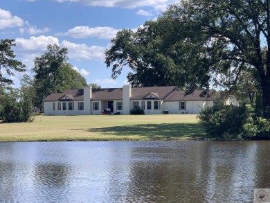 Lake Home For Sale in Atlanta, Texas