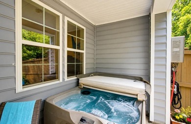 Welcome to 133 Claret Cup, a meticulously maintained and - photo 8