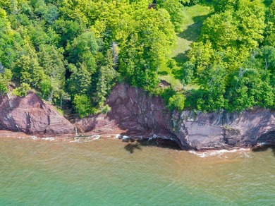 Lake Superior - Gogebic County Home For Sale in Ironwood Michigan