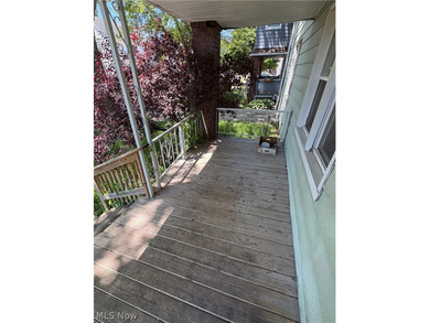 Attention investors - don't miss this value-add duplex on - photo 4