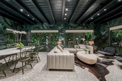 Recently featured in WSJ's Mansion Global, Panorama House is a - photo 15