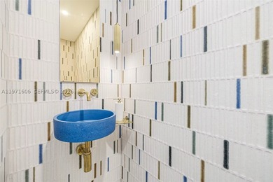 Recently featured in WSJ's Mansion Global, Panorama House is a - photo 19