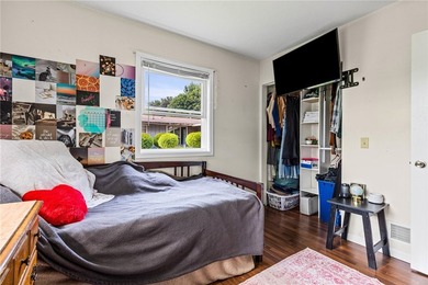 Open Houses: Wed 7/8 | 5-6:30 PM & Sat 7/11 | 11:00 AM-12:30 PM - photo 25