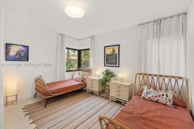 Recently featured in WSJ's Mansion Global, Panorama House is a - photo 31