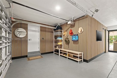 Recently featured in WSJ's Mansion Global, Panorama House is a - photo 33