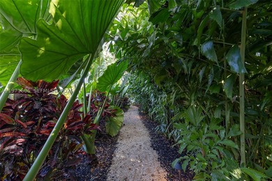 Recently featured in WSJ's Mansion Global, Panorama House is a - photo 37