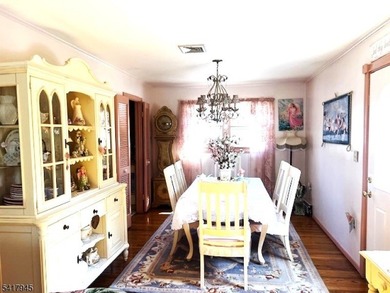 Charming raised ranch on a large, level lot backing to beautiful - photo 9