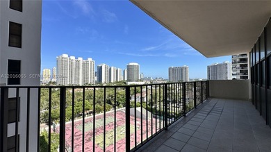 Rare, oversized split-plan residence on the 14th floor at the - photo 4