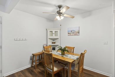 Enjoy coastal living in this beautiful fully furnished 2-bedroom - photo 8