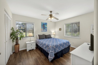 Enjoy coastal living in this beautiful fully furnished 2-bedroom - photo 9