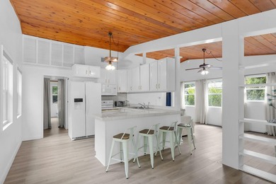 LOWEST PRICED HOME IN THE VILLAGE OF ISLAMORADA! Charming Home - photo 8