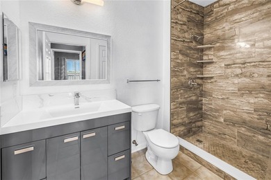 Charming One-Bedroom Condo in Desirable Clearwater. Welcome to