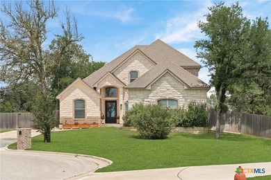Located on a spacious 0.647-acre lot in Dawson Ridge and Belton - photo 1