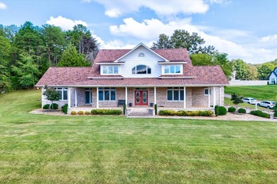 Stunning All-Brick 4-Bedroom Home with Lake Access & Endless - photo 2