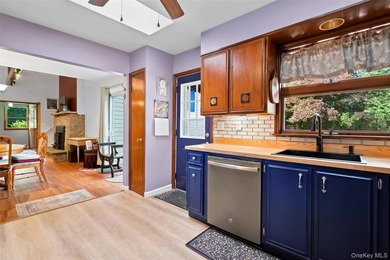 Welcome to 9 Starview Avenue, a beautifully maintained home set - photo 10
