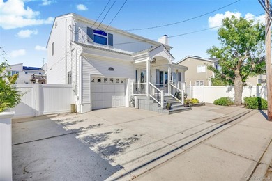 Waterfront Colonial with Stunning Decks & Scenic Views! Welcome - photo 2