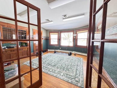 Prime corner location on main commercial corridor in Crandon - photo 8