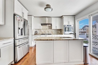 Waterfront Colonial with Stunning Decks & Scenic Views! Welcome - photo 9