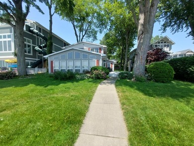 Perfect lakefront location on Eagle Lake in Edwardsburg! This - photo 1