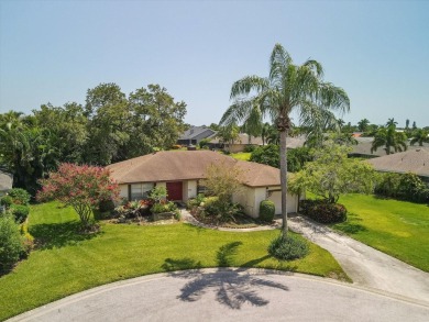 (private lake, pond, creek) Home For Sale in Bradenton Florida