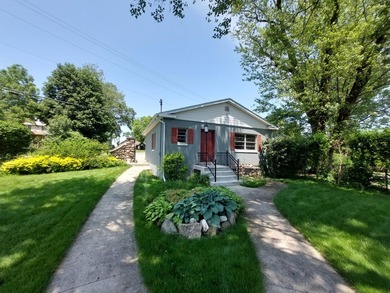 Perfect lakefront location on Eagle Lake in Edwardsburg! This - photo 7