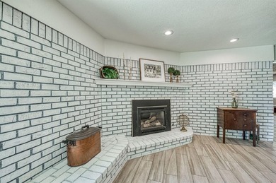 Welcome to 683 W. Browning Ave, nestled in the highly desirable - photo 22