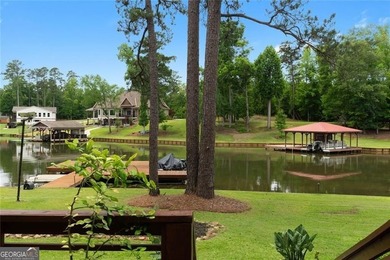 Welcome to your fully renovated Lake Sinclair waterfront retreat - photo 26