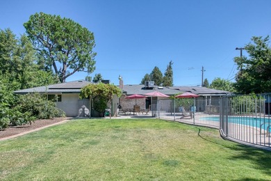 Welcome to 683 W. Browning Ave, nestled in the highly desirable - photo 50