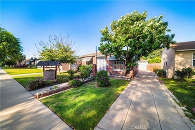 Welcome to 3266 Maine Ave in Long Beach, a truly special home - photo 5