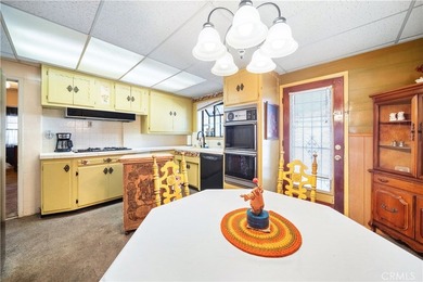 Welcome to 3266 Maine Ave in Long Beach, a truly special home - photo 10