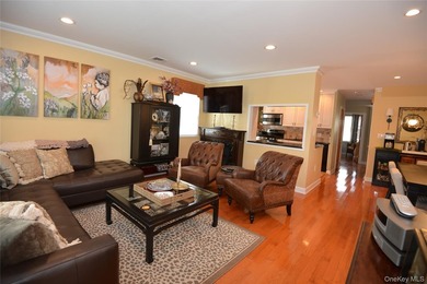 Welcome to 2698 Rosebud Avenue! This beautiful home with awesome - photo 8
