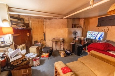 Investors take note: a rare opportunity to own a spacious - photo 14