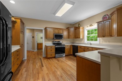 Spacious home with deep water boat slip - photo 15