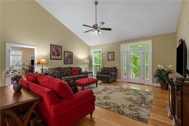 Spacious home with deep water boat slip - photo 18